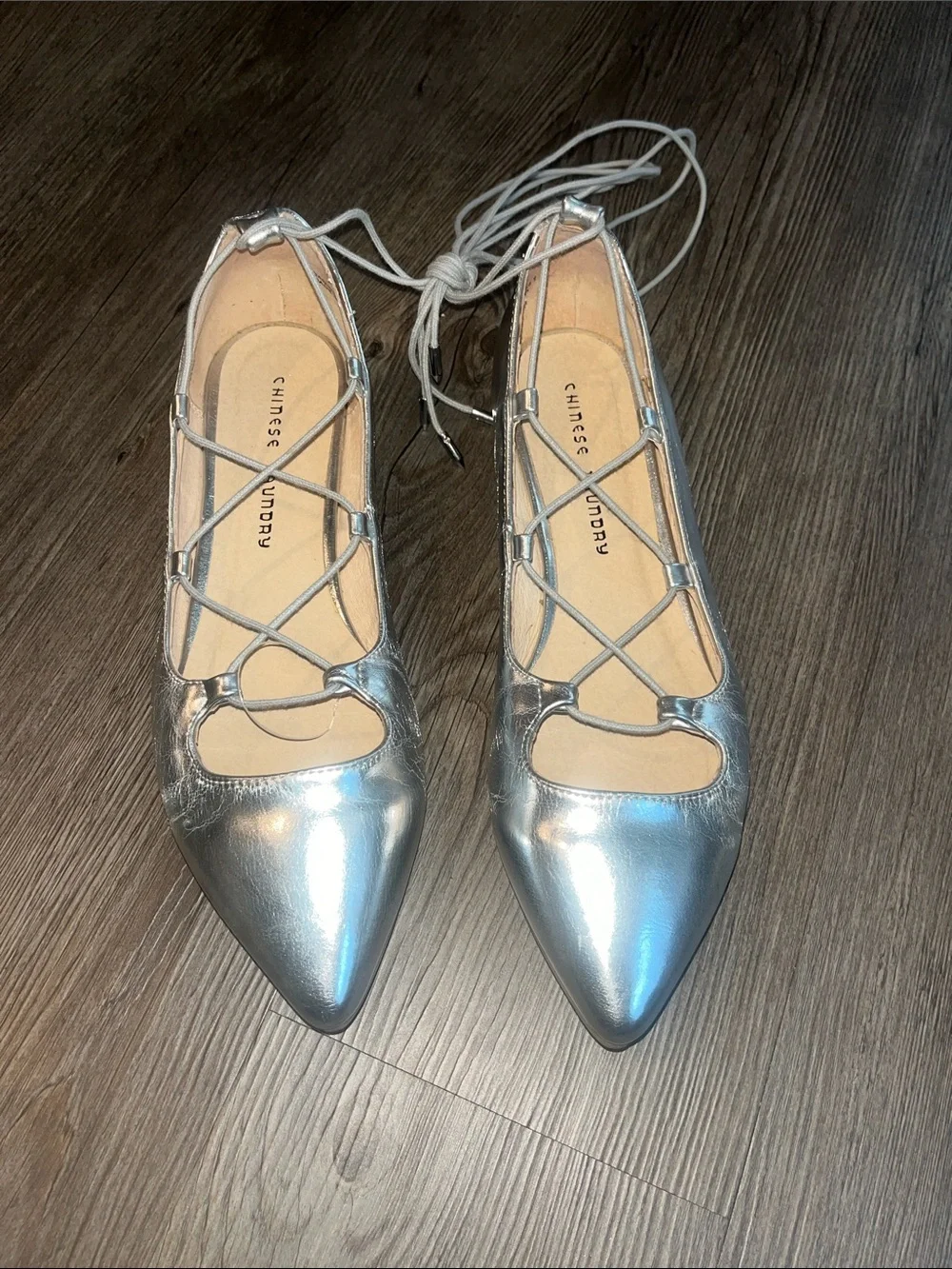 CHINESE LAUNDRY Metallic Pointed Lace-Up Flats